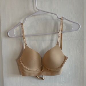 Seamless Nude T-Shirt Bra with Light Support size 34 B